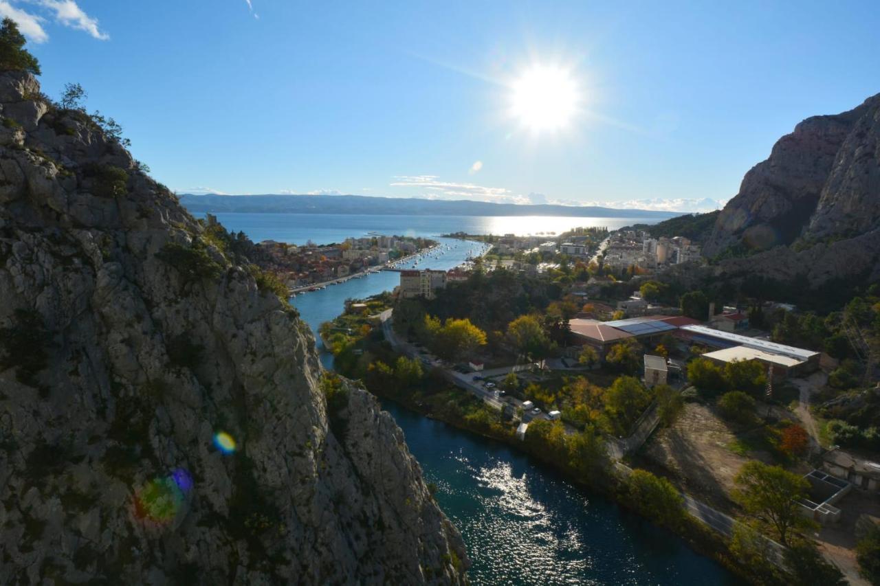 Old Town Apartment Omiš Kültér fotó