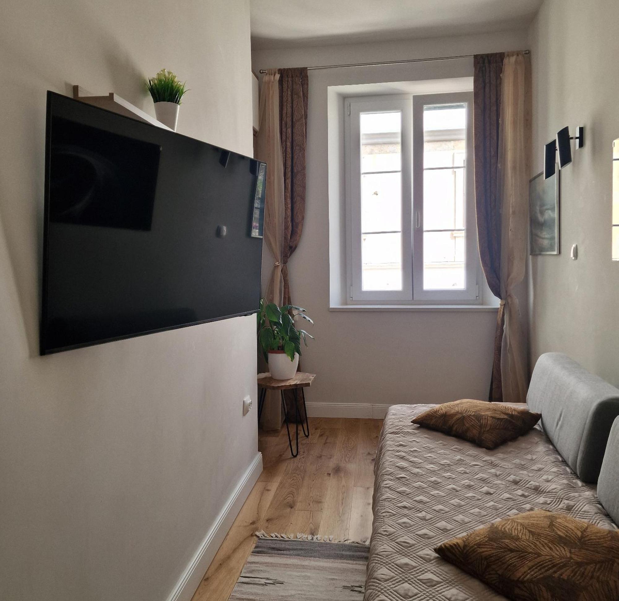 Old Town Apartment Omiš Kültér fotó