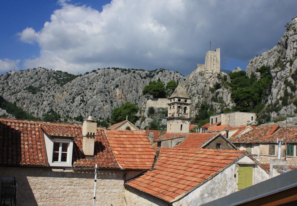 Old Town Apartment Omiš Kültér fotó